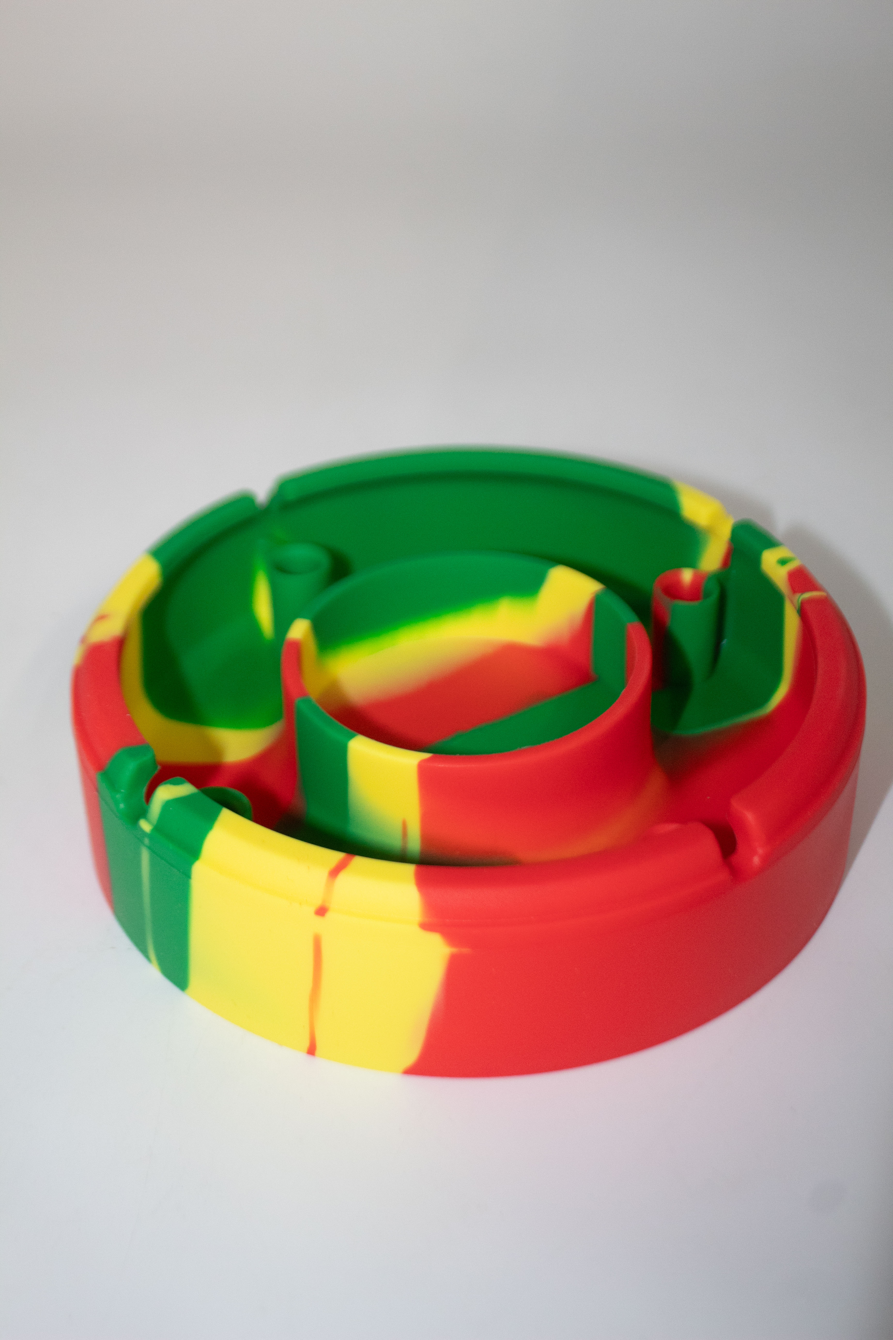 Circle Acrylic Ashtray